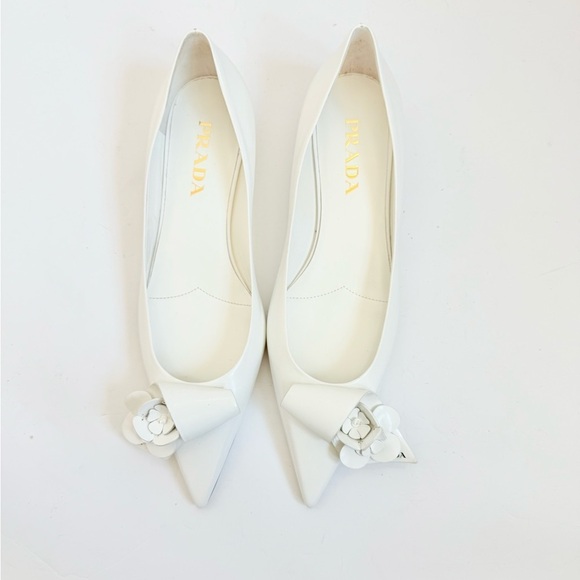 Prada White Leather Loop Bouquet Pointed Toe Ballet Flats EU 39 US 9 - Picture 2 of 10